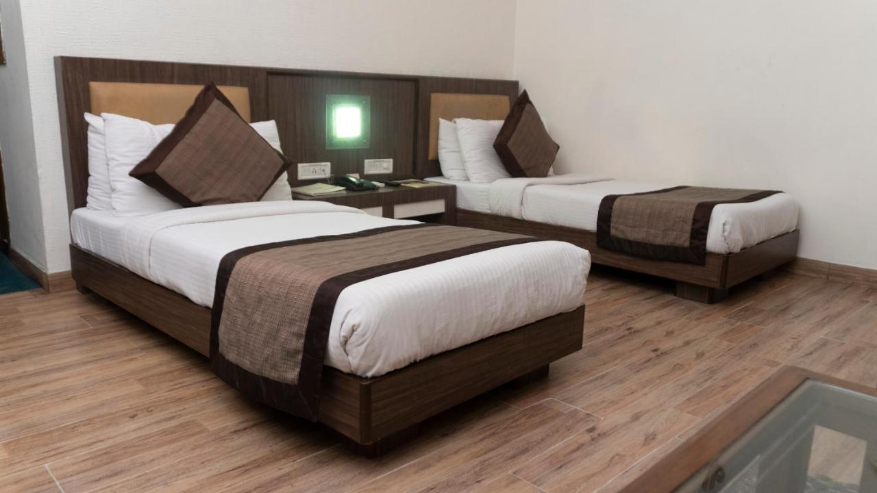 Mg Regency Hotel Baddi Ngoại thất bức ảnh
