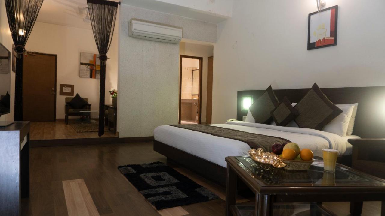 Mg Regency Hotel Baddi Ngoại thất bức ảnh