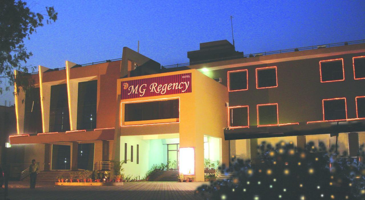 Mg Regency Hotel Baddi Ngoại thất bức ảnh